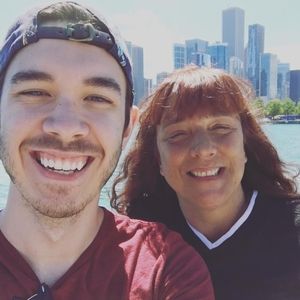 Meet your Posher, Sandy